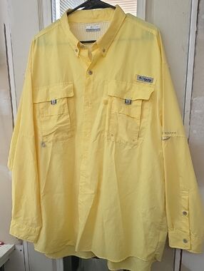 Columbia Yellow Button-Down Fishing Shirt
